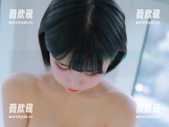 Addielyn(에디린)的白衬衫，看似简单却竟然征服了所有cos