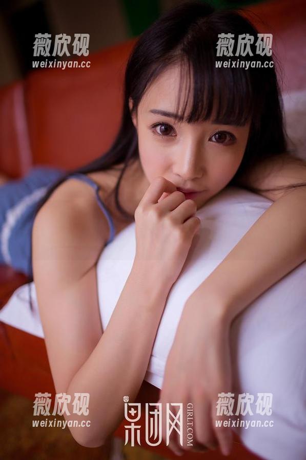 GIRLT果团网 - 双人图包：当裴希西约了个“好友”，结果友谊的小船翻了……