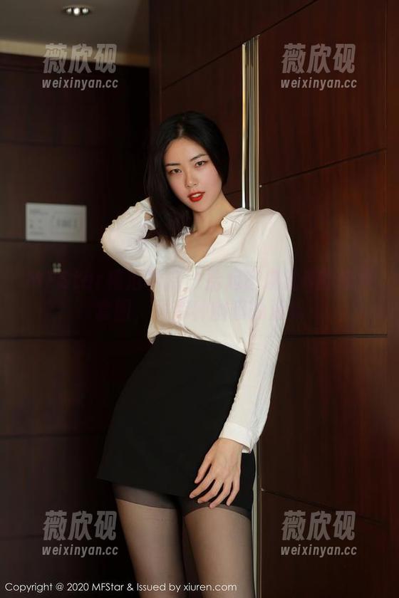 MFStar模范学院 - 拾起唐琪儿il的修女套图，竟有种幽暗的温柔