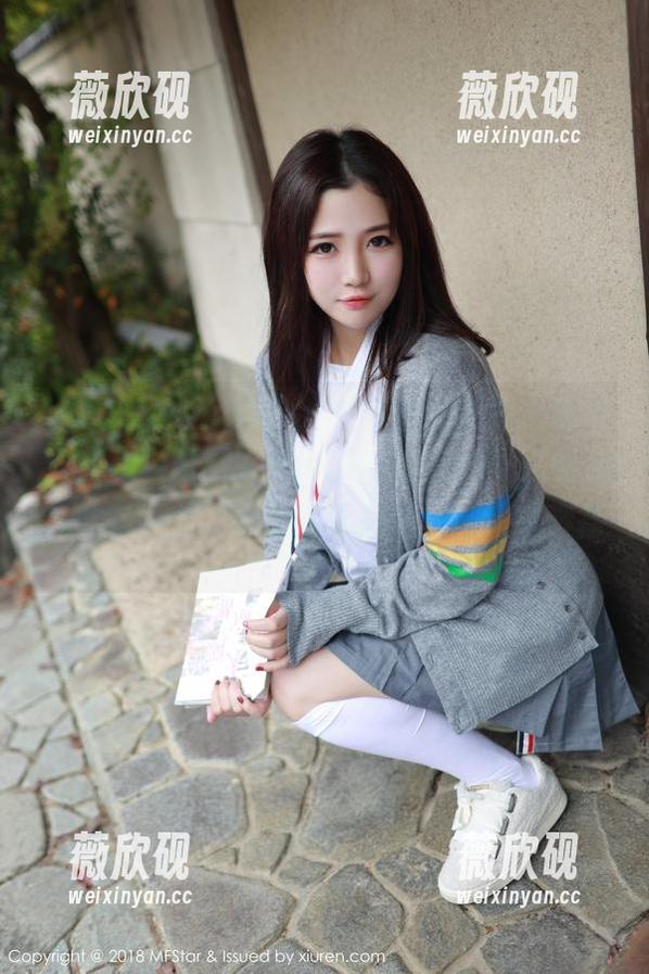 MFStar模范学院 - 看完这组原图，我决定给柳侑绮Sevenbaby颁发”可爱女王”称号，坚决不在暗处思考我的人生选择。
