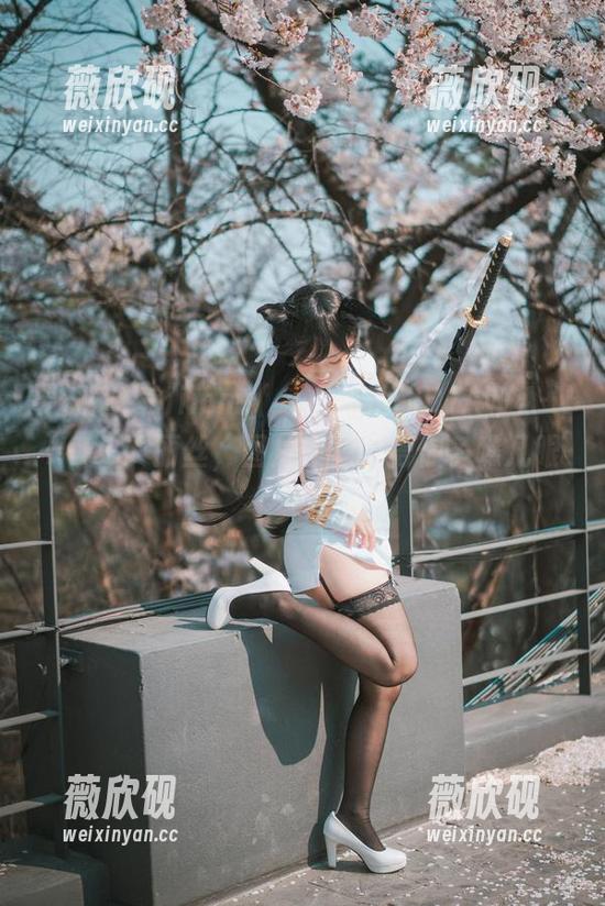 要知道，Mimmi(밈미)和她的DJAWA-NIKKE艾丽丝，图片资源值得你多瞧几眼！