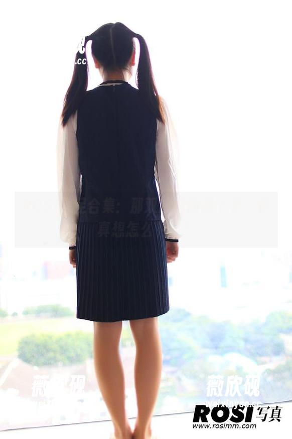 ROSI裸足合集：那双放松的脚丫子，你真想怎么下载？