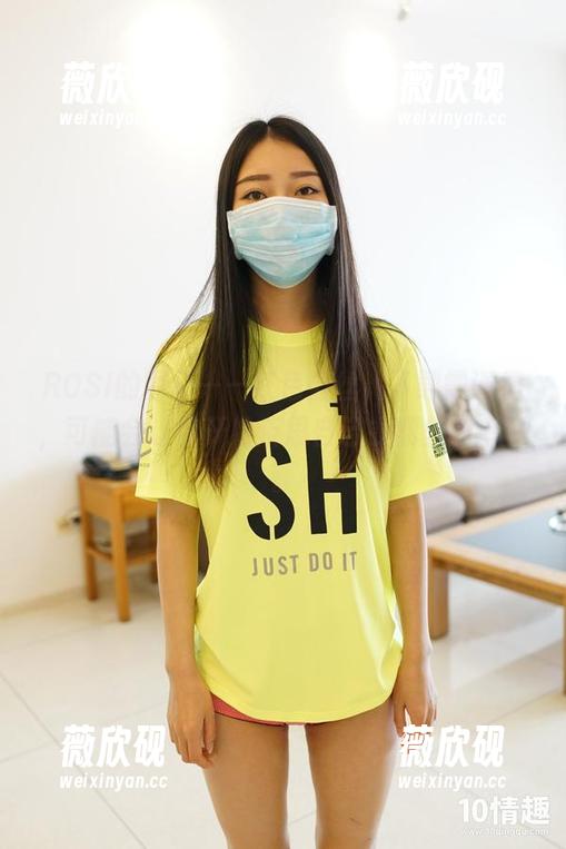 ROSI的图集——红色蕾丝，下载需谨慎，可能会让你开始反思自己衣橱里的单品。