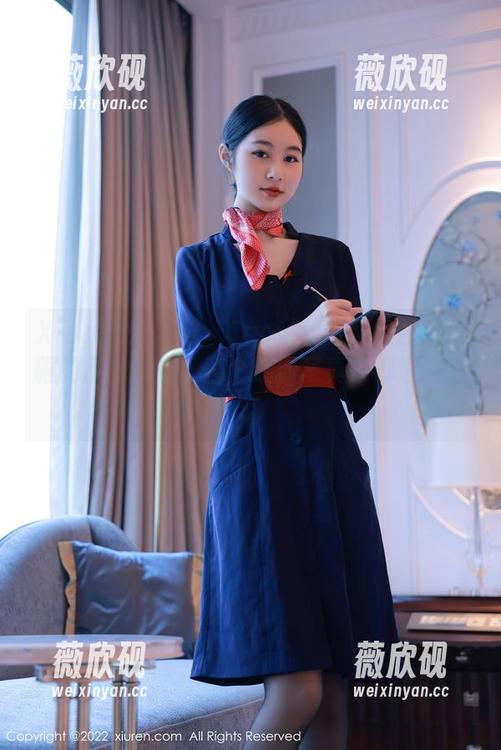 Xiuren秀人网 - Carol周妍希集合了制服的所有烦恼，整个最新写真集都透着不羁
