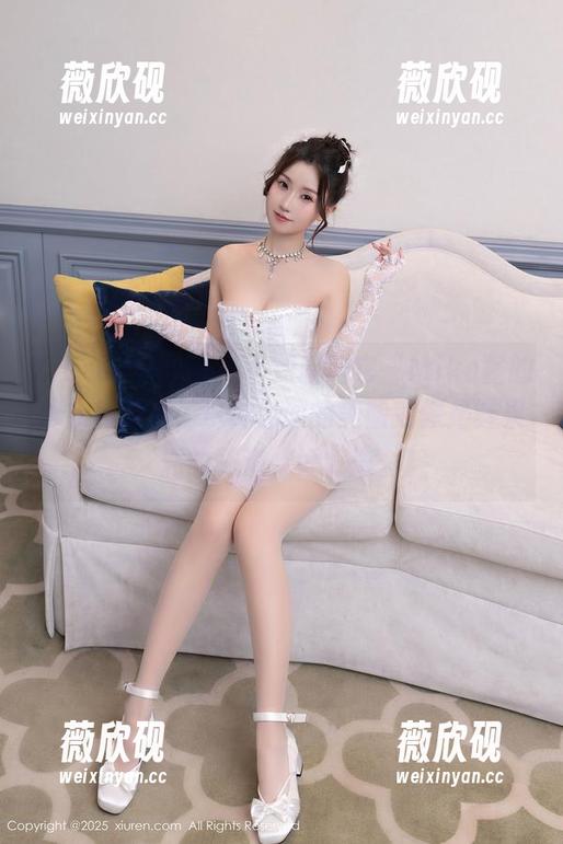 Xiuren秀人网 - 不如就叫它“Miko酱的泳衣私拍”，这种色调的美图就像是鲜果派的味道，好好奇。