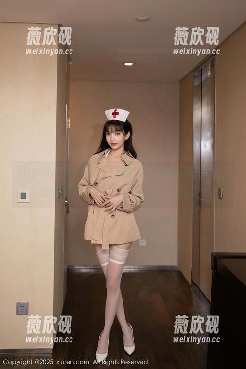 Xiuren秀人网 - z杯悠悠空姐写真作品：好像她的飞机票上写着‘优雅’