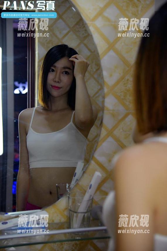 pans - 妮妮修女图册，风格鲜明，捡漏免费礼包，值不值得看？你来评！