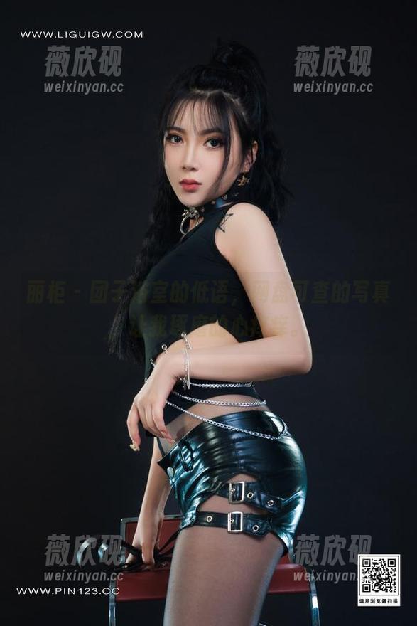 丽柜 - 团子浴室的低语，网盘可查的写真，让我琢磨的心痒痒。