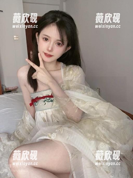倦倦喵 倦倦喵的豹纹,原图不仅要占有,还得免费拿走!