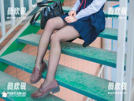 做梦也没想到我会这么喜欢兔玩映画的纯白修女合集，来一张也许能好好反思反思。