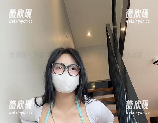 可爱的肉巴 微密圈 - 下载可爱的肉巴的圣诞特辑全套,冬天必备,暖心又暖身!