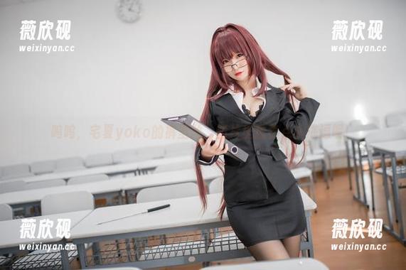 宅夏yoko 呜呜,宅夏yoko的裤里丝,图片里透着点小挑逗呢!