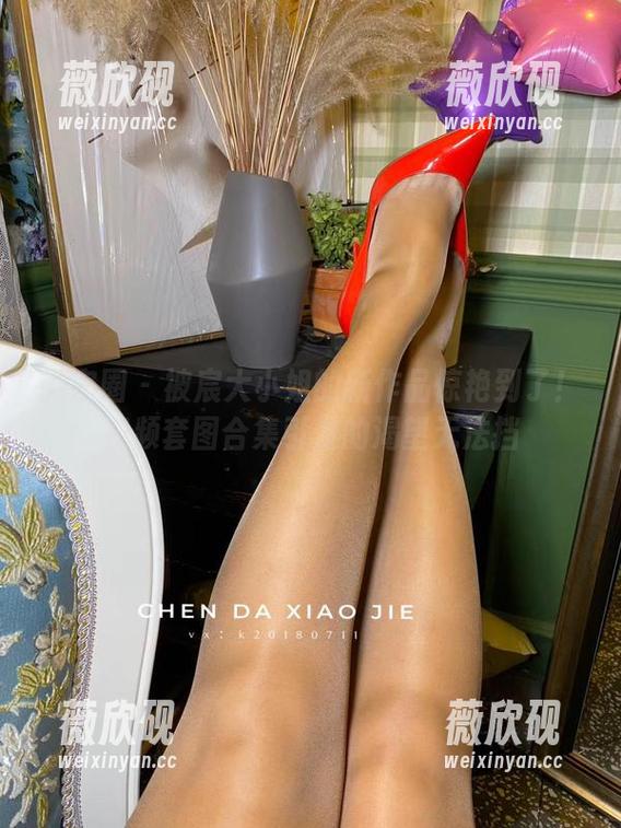 宸大小姐 微密圈 - 被宸大小姐的新作品惊艳到了!视频套图合集引发的渴望无法挡