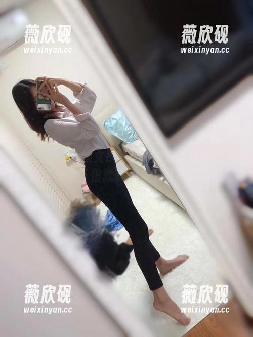 小仙女ELaine 微密圈 - 小仙女ELaine的美足原图:虽说是作品,但就是想多看几眼精选!