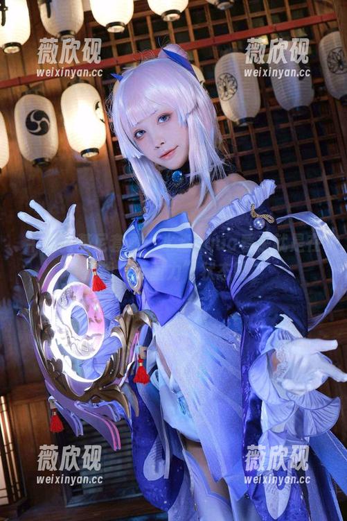 牛仔比基尼套图：水淼aqua看来就是在挑战“无重力”状态吧？