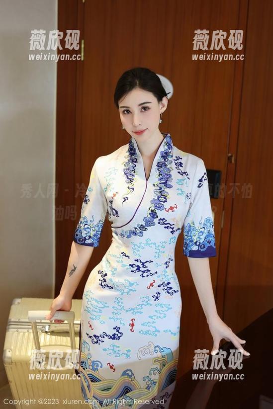 秀人网 - 冷月yuer的油亮，她真的不怕油吗，没有圣光不是摆拍嘛？