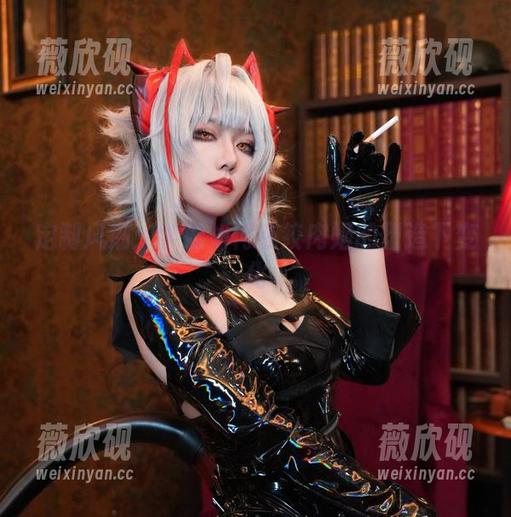 绞肉姬 定制风潮:学姐如何在绞肉姬的塑造下变化