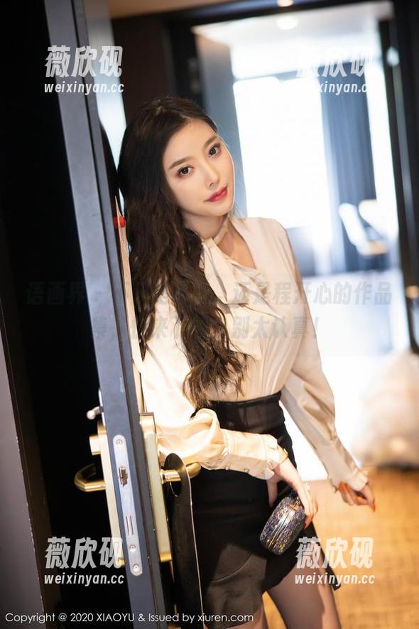 语画界 - 不只是吊带，还是程开心的作品集，快来下载，别太认真！