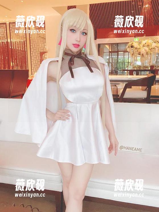 雨波_HaneAme的最新写真集：双人，明明是照相，结果像在演小剧场！