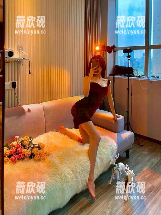 微密圈 - 看，最新的黎允熙baby男友视角图集，不只是眼中的景色哦